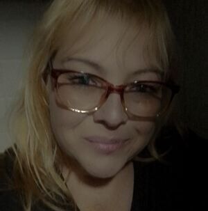 Meet your Posher, Crystal